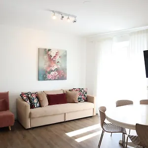 Holiday home Apstay I Free Parking I Self Check-in Graz