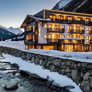 Modern Mountain Hotel Ischgl