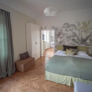 Flat By Grazrentals With Garden View & Parking Included Apartment Graz